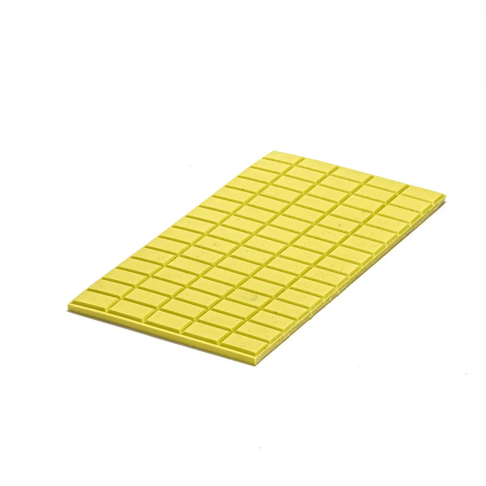 jaune
